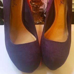 🤑 2/$10 NWOT Qupid Purple Heels